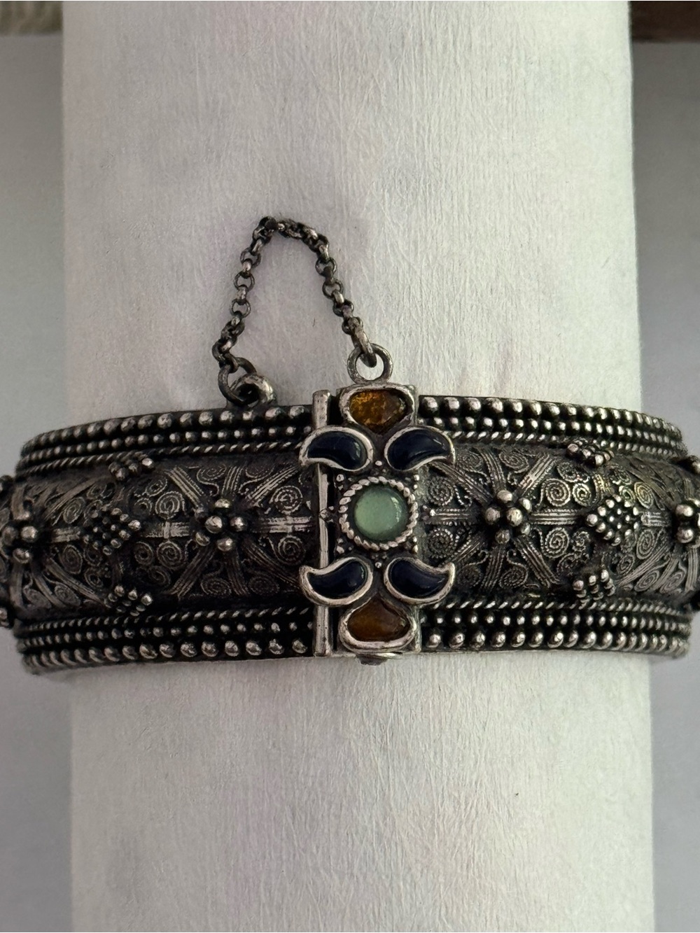 Lucky Brand Vintage Style Filigree Hinged Cuff Bracelet Safety Chain Green Stone